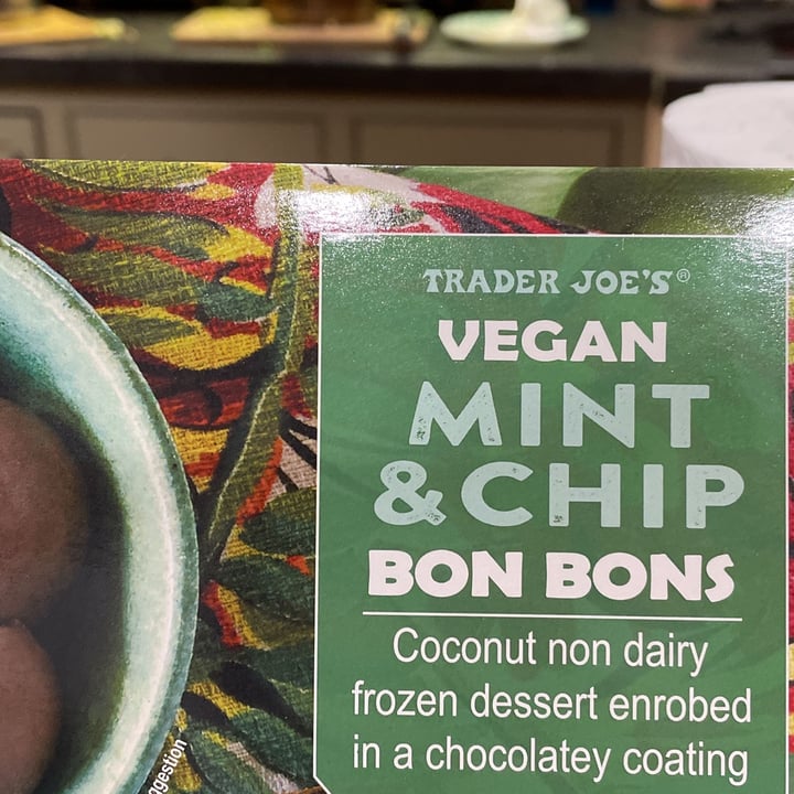photo of trader joe’s vegan mint and chip bon bons trader joe’s Vegan Mint & Chip Bon Bons shared by @thatvegancouple on  21 Dec 2022 - review