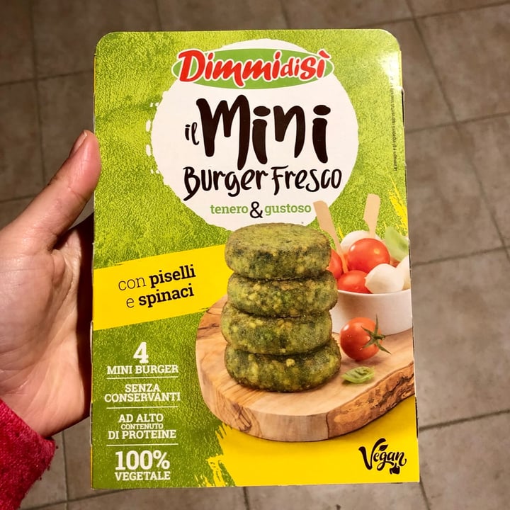 photo of Dimmidisi il miniburger fresco con piselli e spinaci shared by @luana92 on  11 Mar 2023 - review