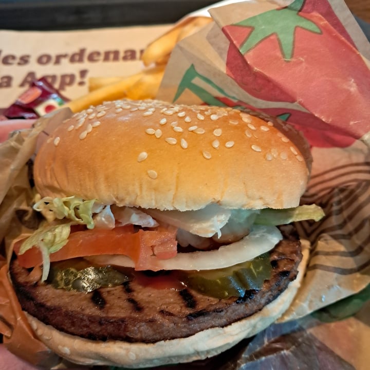 photo of Burger King Saltillo Whooper Vegetal shared by @pacomx on  31 Mar 2023 - review