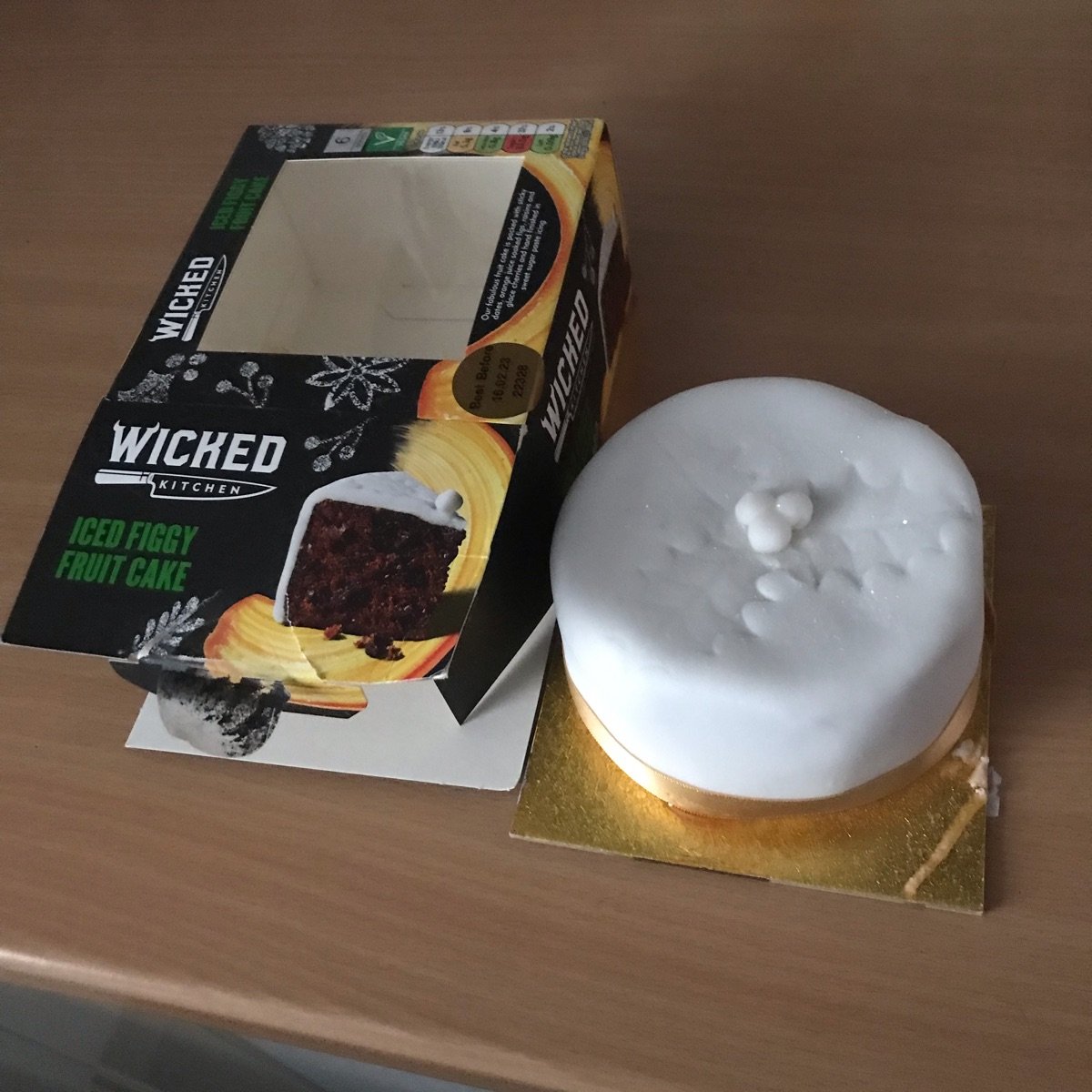 Cake Vegan Christmas Dinner Tesco Iced Figgy Fruit Cake From