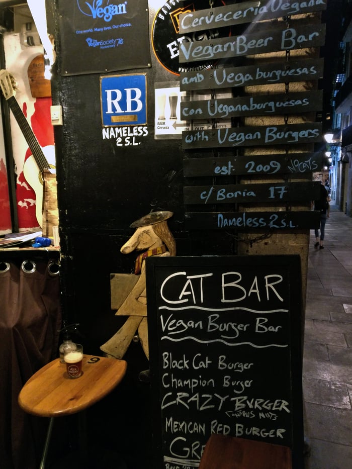 Black Cat Burger at Catbar