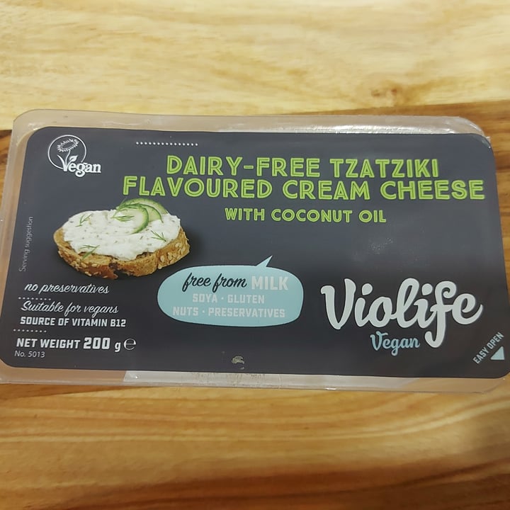 photo of Violife Creamy Tzatziki Flavour shared by @kerrh on  25 Sep 2021 - review