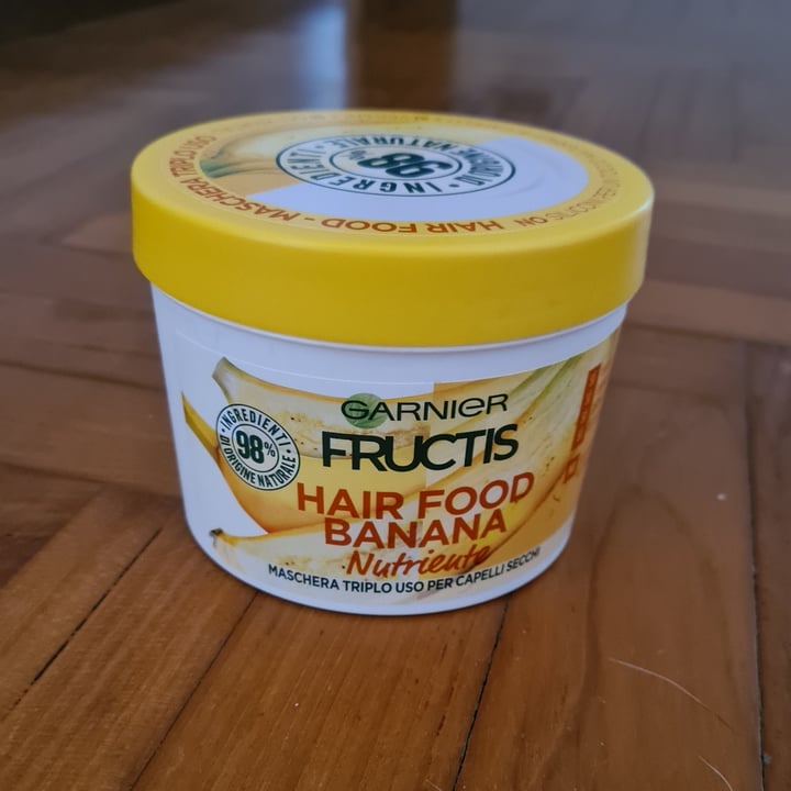 review photo of Garnier 3 in 1 Hair mask Hair Food Banana shared by @serenacuzzocrea on 15 Jun 2022 - review