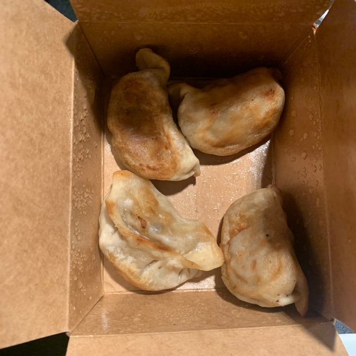 review photo of Tien Hiang Raviolis Grillés shared by @bea12 on 30 Jun 2022 - review
