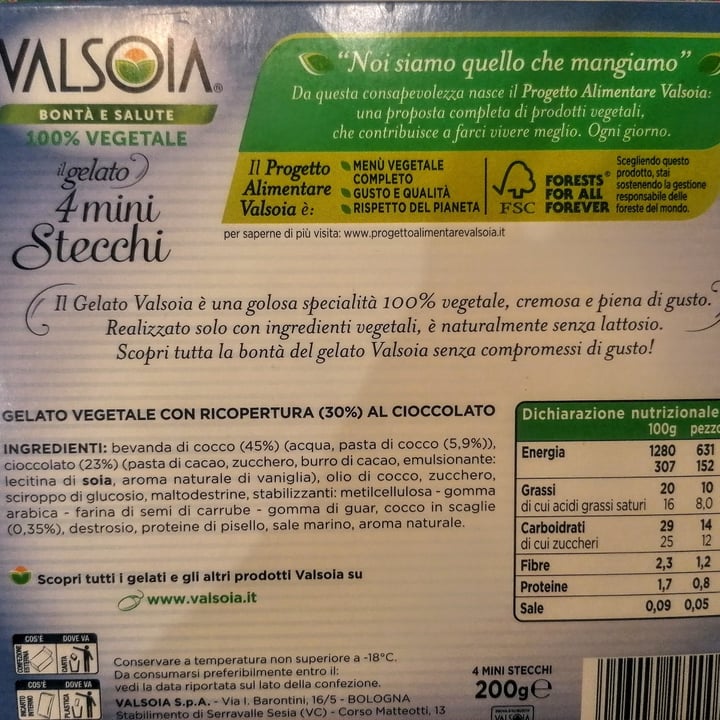 photo of Valsoia Mini Stecchi cocco cioccolato shared by @cheyennesacha on  12 May 2021 - review