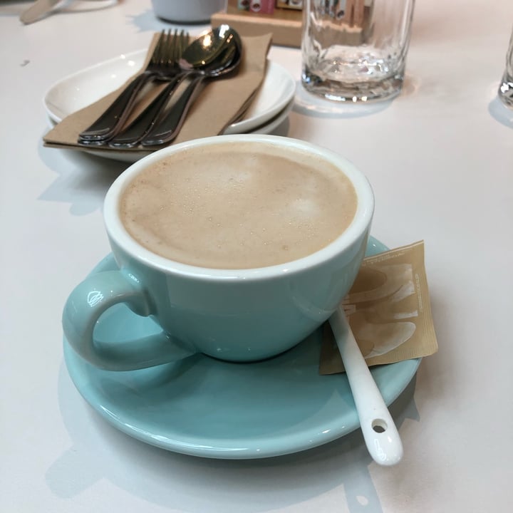 photo of Green Common Singapore HK Style Milk Tea (hot) shared by @tse29 on  19 Jan 2022 - review