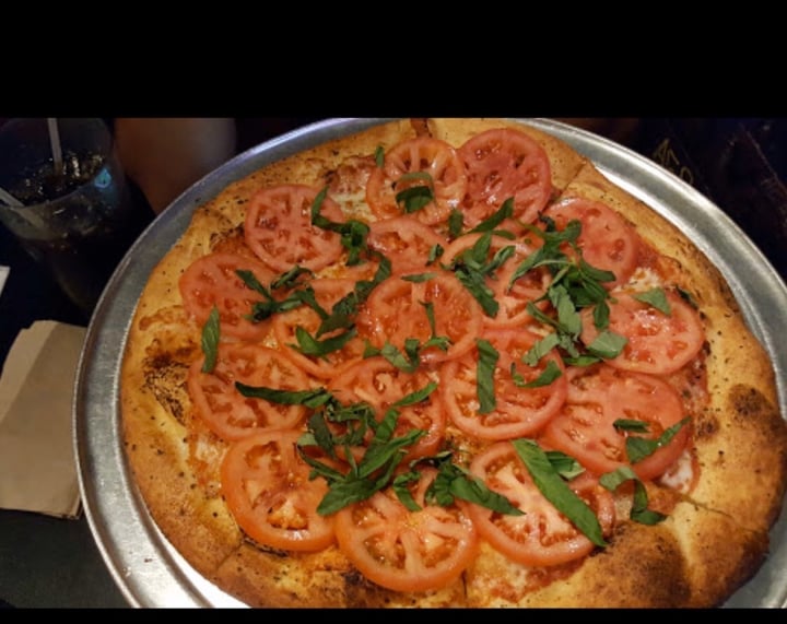 review photo of The Pie Pizzeria - Take Out & Delivery Pizza Vegana shared by @angelitamonroy on 26 Nov 2019 - review