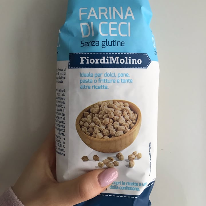 photo of Fiordimolino Farina di ceci shared by @francineveg on  22 Nov 2021 - review