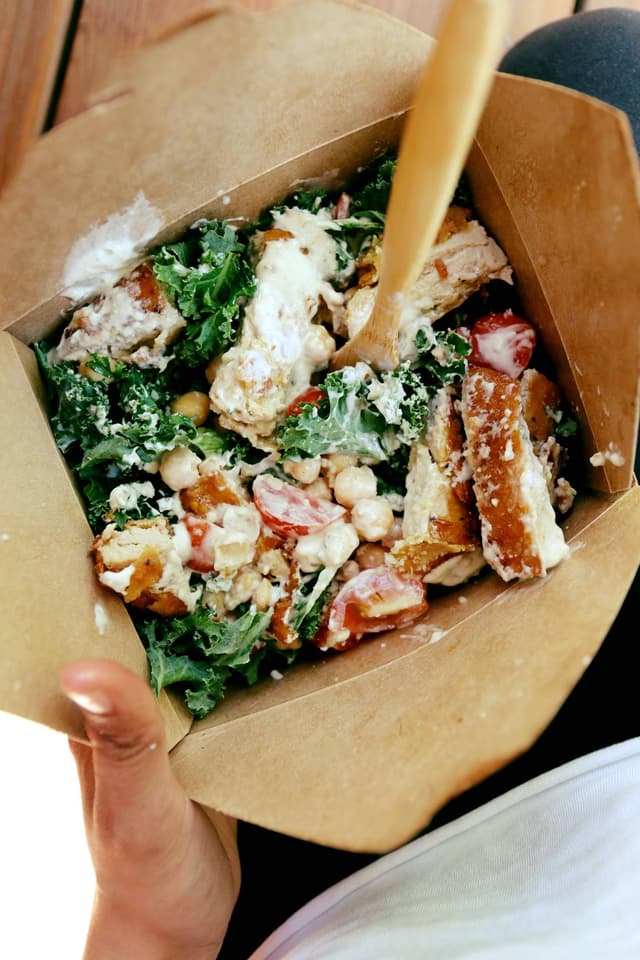 Foto del plato “Kale ‘Chicken’ Caesar”