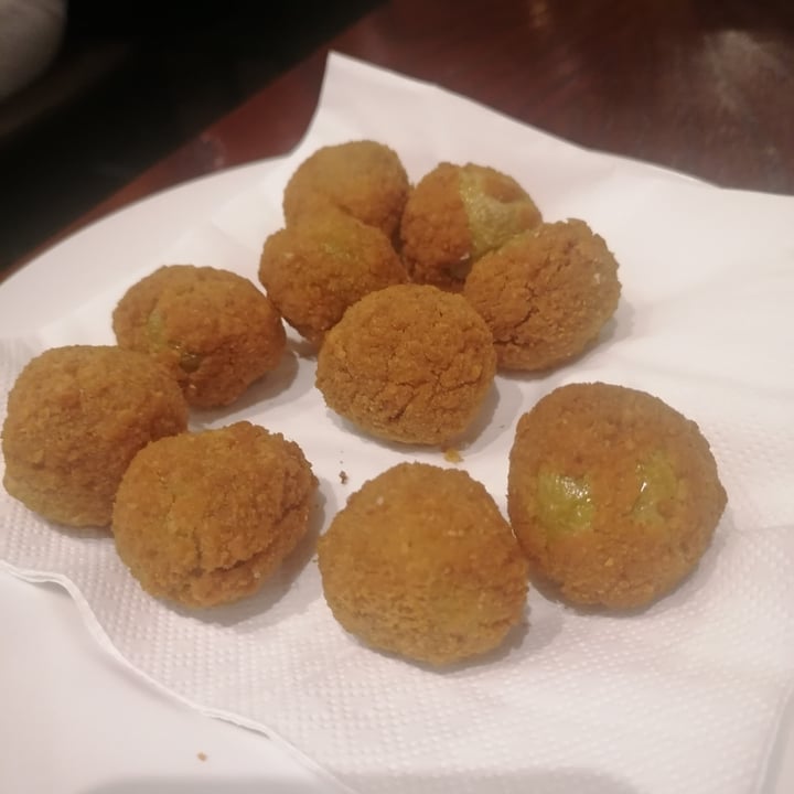 review photo of The Millenium Autentico Irish Pub Original Guinness Olive Ascolane shared by @athena111 on 29 Sep 2022 - review