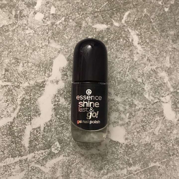 photo of Essence  Smalto Shine Last & Go 72 (Into The Unknown) shared by @gloriasumarte on  23 Mar 2022 - review