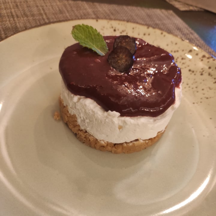 photo of GingerGi Veggie-Pop restaurant Cheesecake shared by @meba411 on  08 Dec 2021 - review