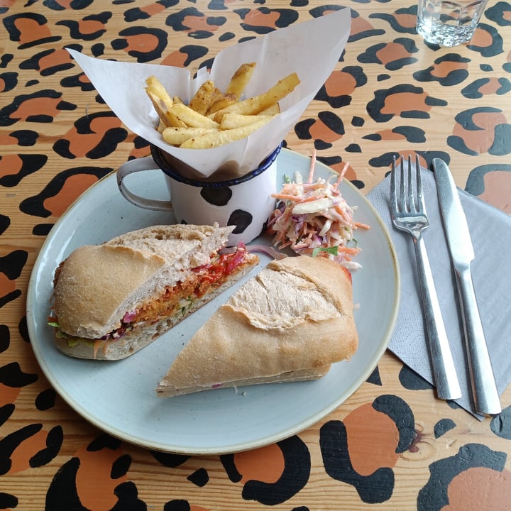 photo of Verso Lounge Falafel & Avocado Ciabatta shared by @aaronabolition9 on  07 Mar 2022 - review