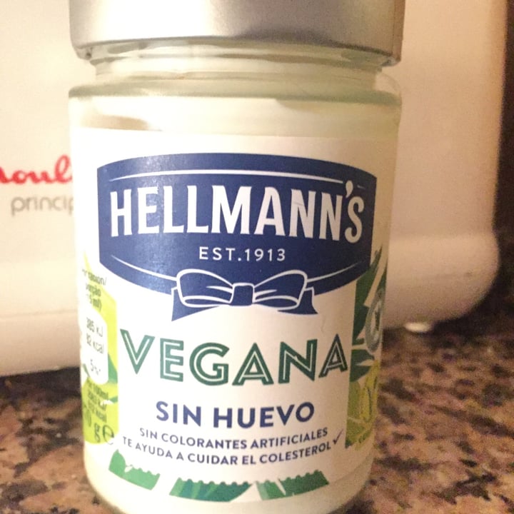 photo of Hellmann’s Hellman’s Vegan Mayonnaise shared by @mirekaiz on  01 Aug 2020 - review