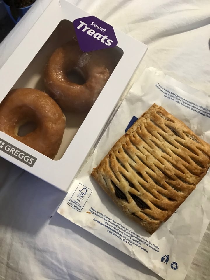 Greggs Vegan Donut Review abillion