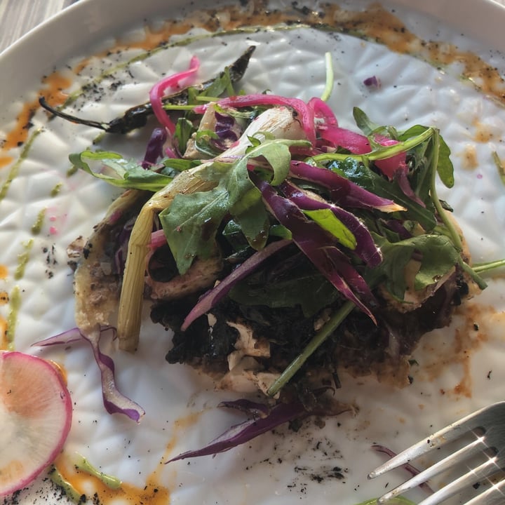 review photo of Cabos And Fish Chorreada Vegana shared by @danielaasac on 30 Nov 2020 - review