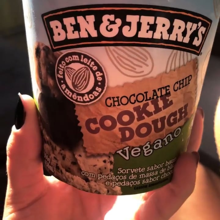 photo of Ben and Jerry’s sorvete de cookie shared by @giselyrosa on  23 Jun 2022 - review