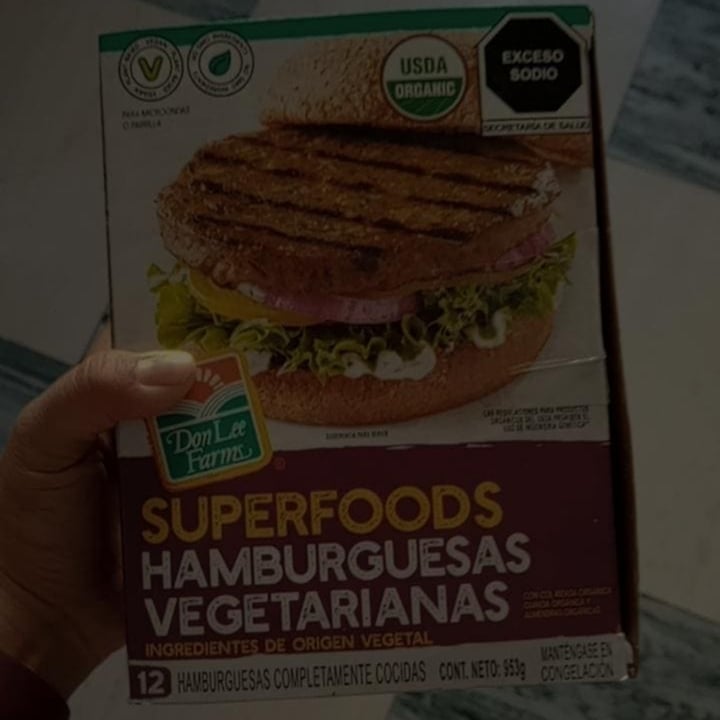 photo of Don Lee Farms Superfood Veggie Burger shared by @quetzallicalhoun on  30 Nov 2021 - review