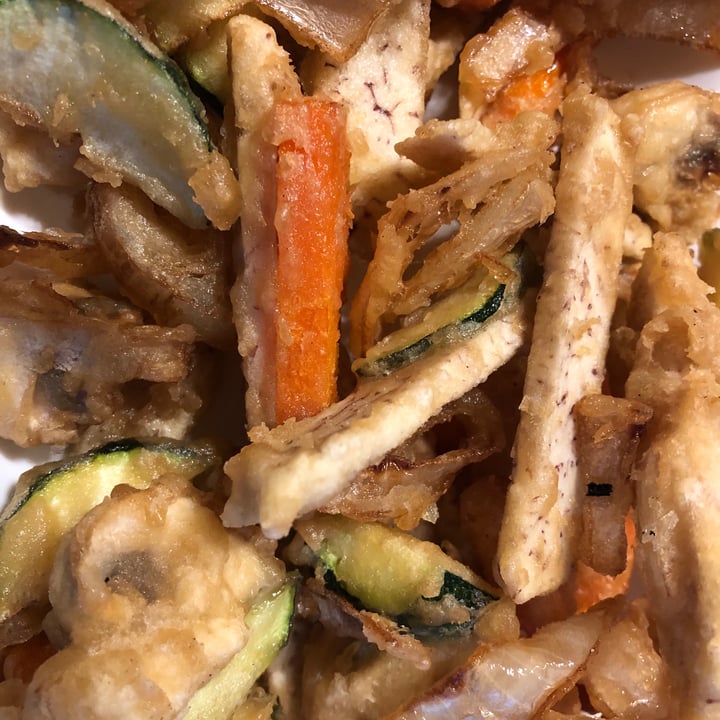 photo of Simple Joy Vegetarian Cuisine Vegan Tempura shared by @bandita on  23 Jan 2020 - review