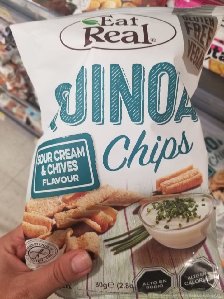 photo of Eat Real Hummus Chips Sour cream and chives shared by @beckyisvegan on  01 Apr 2020 - review