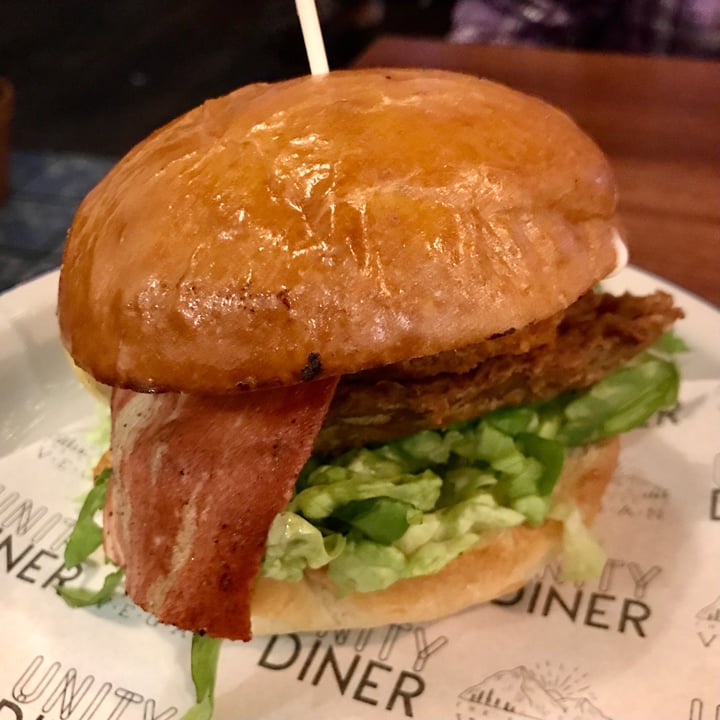 photo of Unity Diner VFC Burger shared by @bereers on  19 Dec 2020 - review