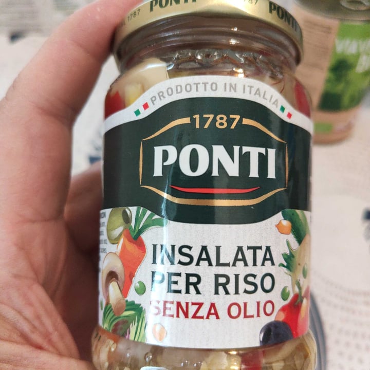 photo of Ponti Insalata per riso senza olio shared by @toreveg on  01 Apr 2022 - review