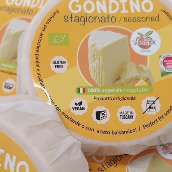 review photo of Pangea Foods Gondino Stagionato shared by @ariannaeffe4 on 19 Jun 2022 - review