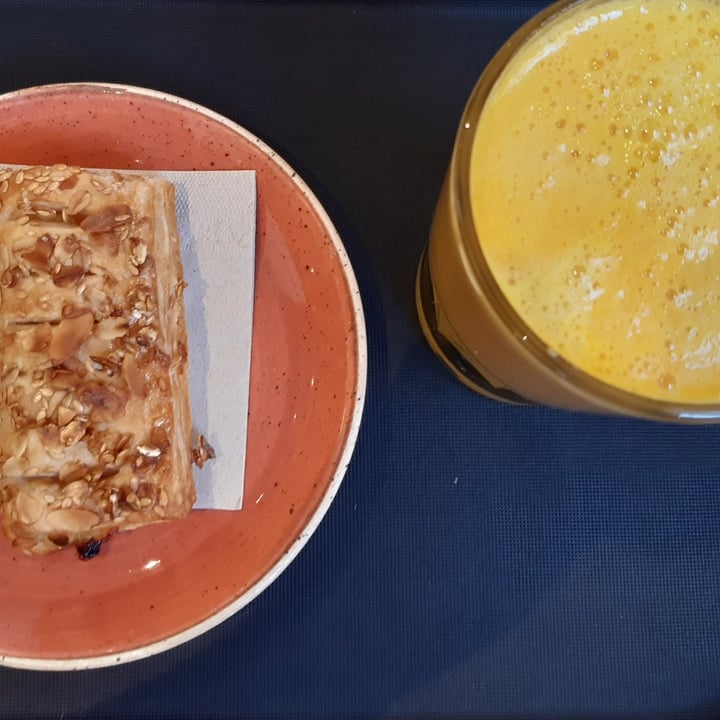 photo of Papparé Strudel Vegano Alla Crema shared by @giulia4la on  05 Sep 2022 - review