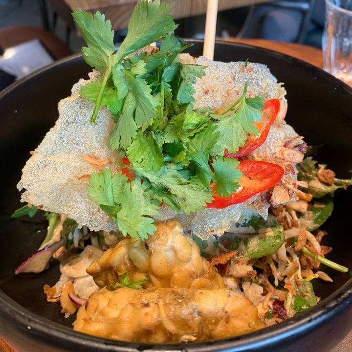 photo of Genius Central Singapore Flavors of Asia Bowl shared by @kminz1312 on  26 Jan 2021 - review