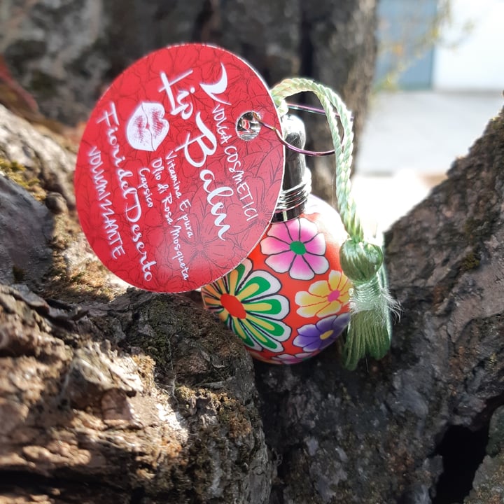 review photo of Volga Cosmetici Lip Balm Fiori del Deserto shared by @crunko on 14 Oct 2022 - review