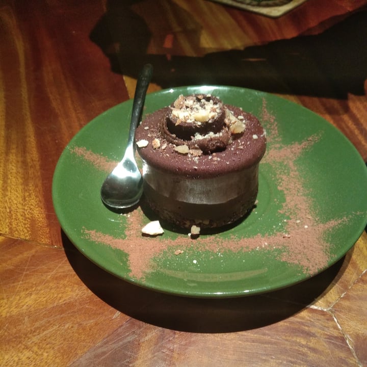 photo of Củ và Rễ - A Vegan Restaurant Raw chocolate cake shared by @andreaalexandra on  08 Jan 2021 - review