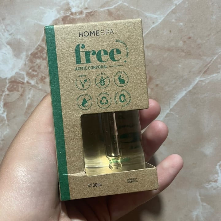 photo of Home Spa aceite corporal shared by @andrearomo666 on  16 Jan 2023 - review