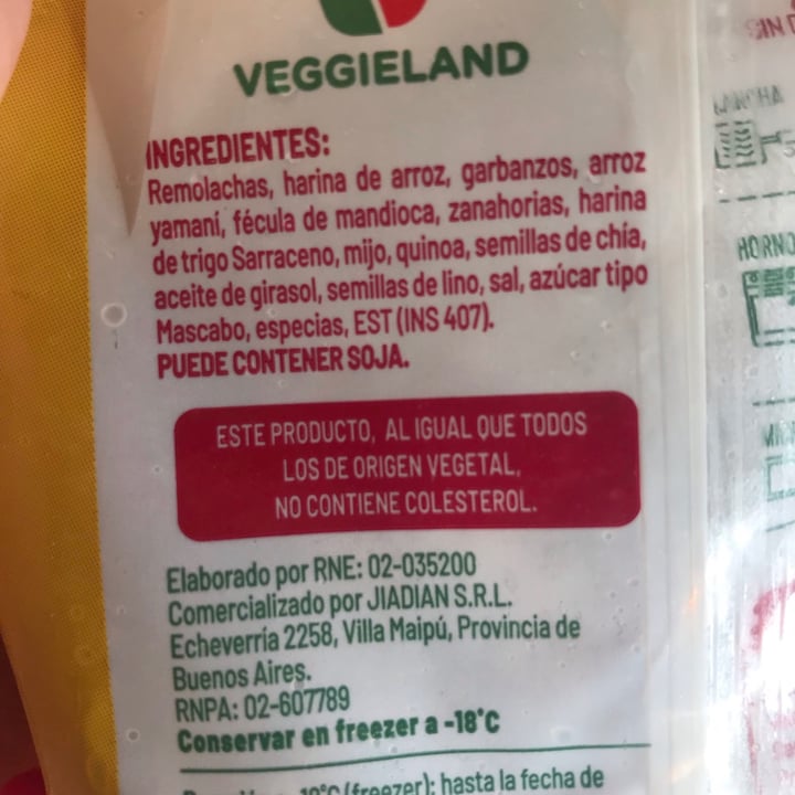 photo of Veggieland Medallon de remolacha shared by @vickyy1 on  26 Jun 2021 - review
