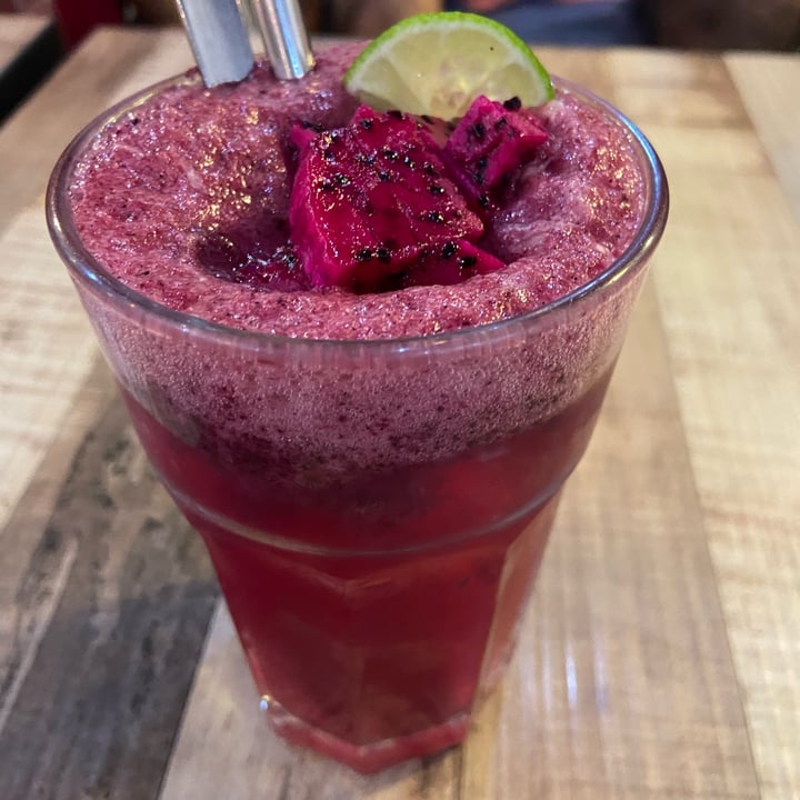 review photo of WellSmoocht Kombucha - Pink Dragon Fruit shared by @vegan on 06 Nov 2022 - review