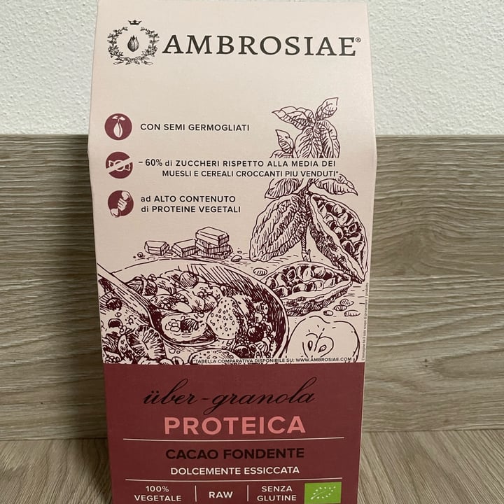 photo of Ambrosiae Granola proteica cacao fondente shared by @sole1979 on  19 Mar 2022 - review