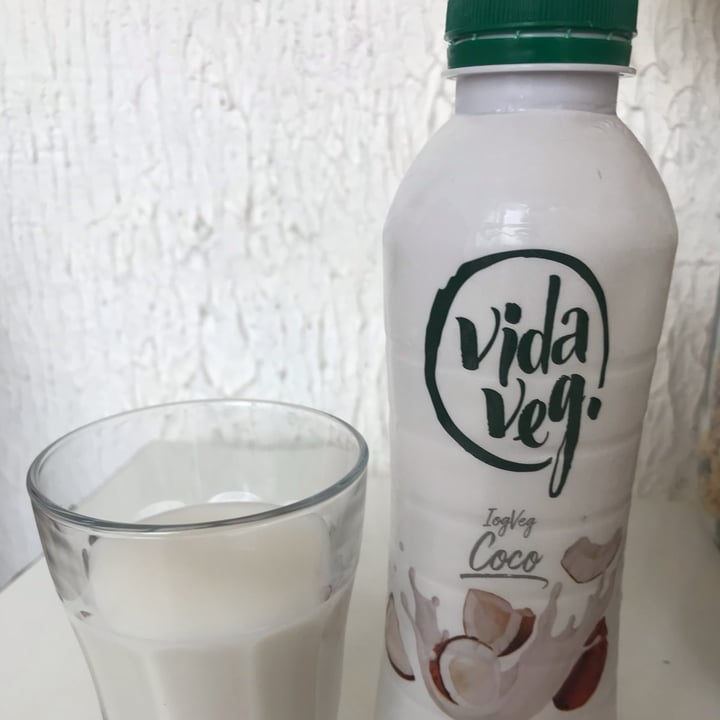 photo of Vida Veg iogurte de coco shared by @karynacezar on  12 Oct 2021 - review