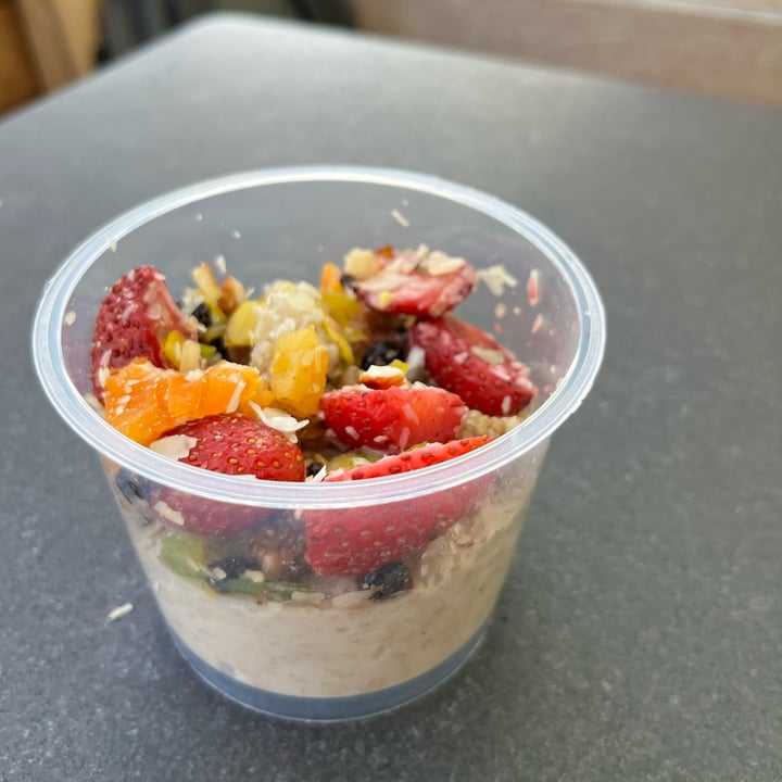 photo of Starbucks Porridge with Fruits shared by @elifg on  05 Nov 2022 - review