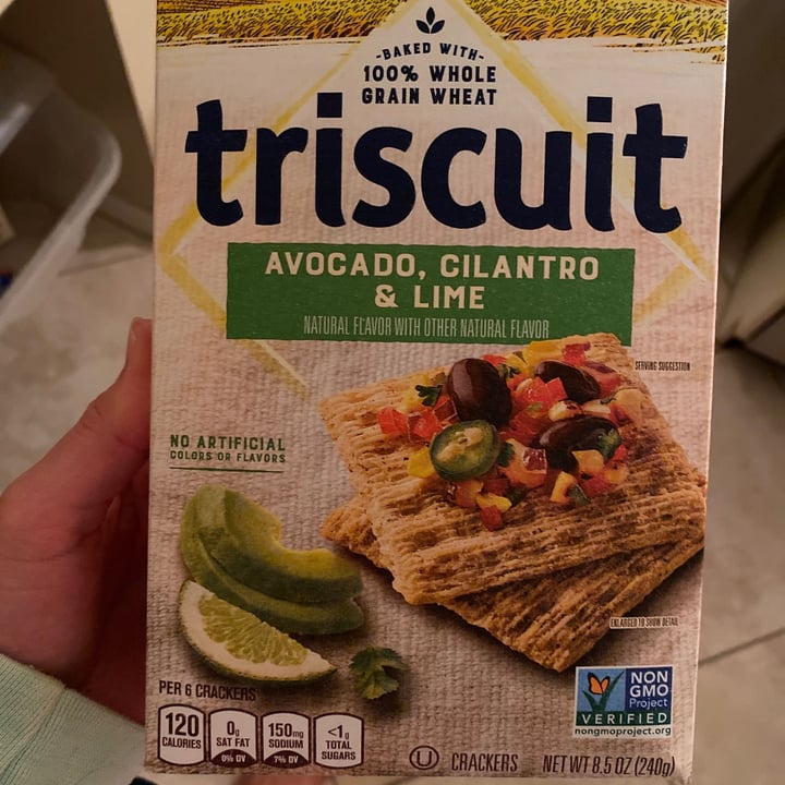 review photo of Triscuit Triscuit Avocado, Cilantro & Lime shared by @laurenbarr on 29 Apr 2020 - review