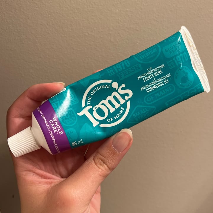photo of Tom's of Maine Clean & Fresh Spearmint Toothpaste shared by @camilawinters on  30 May 2022 - review