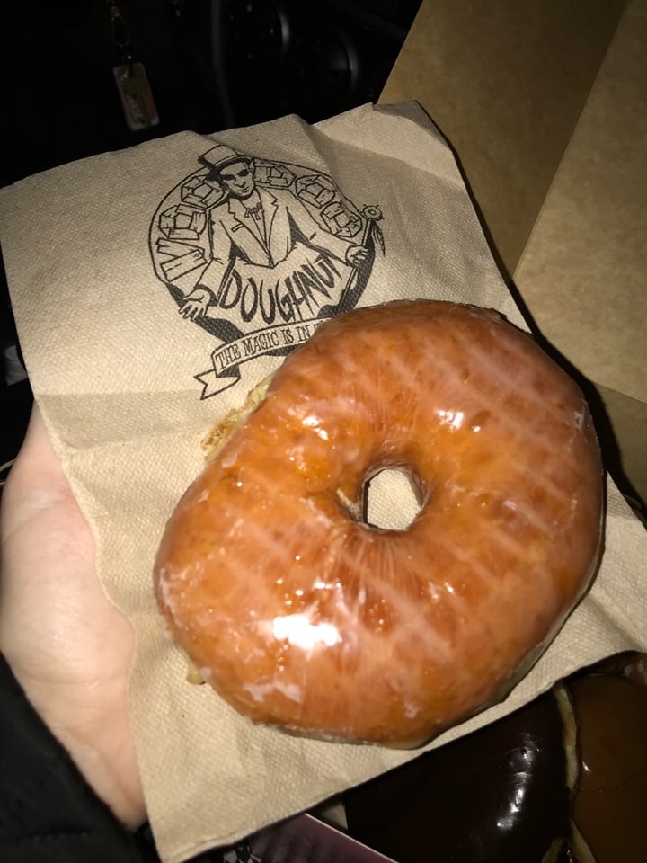 photo of Voodoo Doughnut - Broadway Raised Glazed shared by @mallory17 on  24 Feb 2020 - review