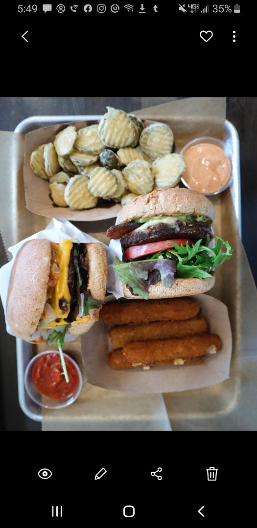 photo of E Burger Eden Burger shared by @lizmaselli on  09 Nov 2019 - review