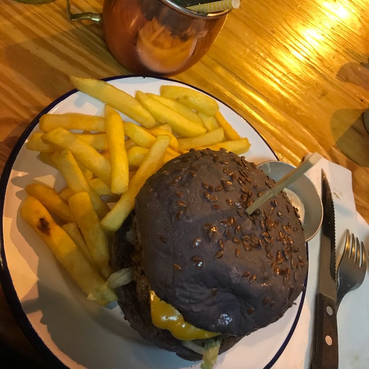 review photo of Vegan Junkies Notorious Big shared by @hily on 12 Mar 2022 - review