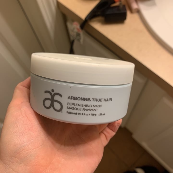 photo of Arbonne Replenishing mask shared by @adc0313 on  23 Nov 2020 - review
