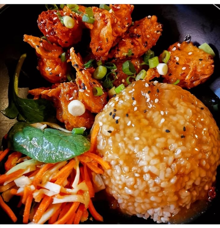 photo of CookDaily Yaki Bowl shared by @theveganlondonfoodie on  02 Apr 2020 - review