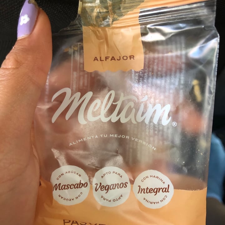 photo of Meltaím Alfajor De Avena Y Pasta De Maní shared by @morevallejos on  06 Mar 2021 - review