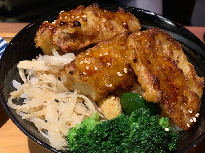 review photo of 大河屋 燒肉丼 串燒-微風南山店 Seasonal vegetables Rice Bowl shared by @muni on 31 Dec 2019 - review