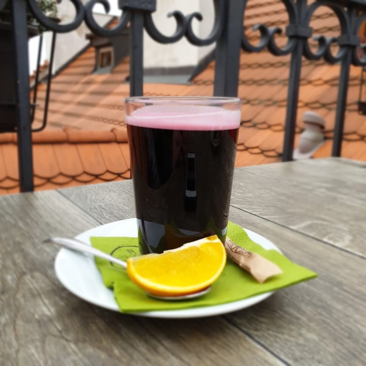 photo of Vegan's Prague Hot Wine shared by @veganprinc3ss on  19 Jan 2020 - review