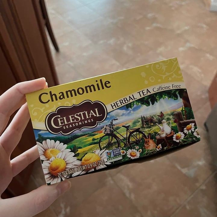 photo of Celestial Seasonings Chamomile Herbal Tea shared by @madisonemmelia on  05 Jun 2021 - review