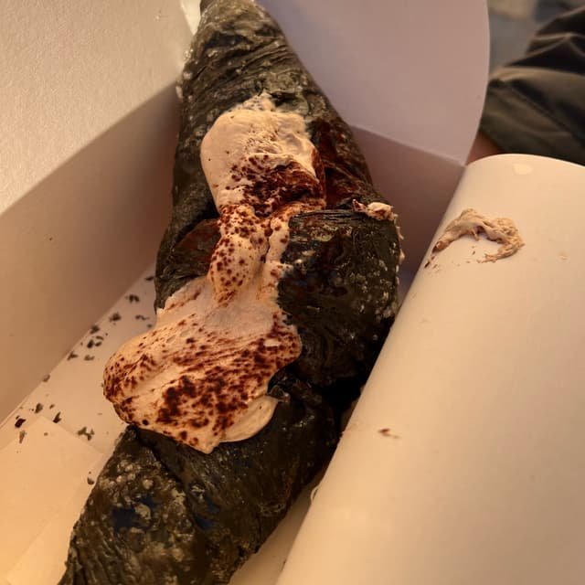 Photo of the dish “Croissant De Carbon Activo Y Tiramisú”