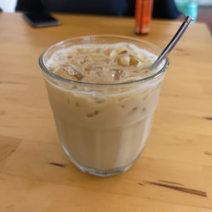photo of RGB Coffee at the Bean Hive Garam Masala Chai Latte shared by @stevenneoh on  24 Mar 2021 - review